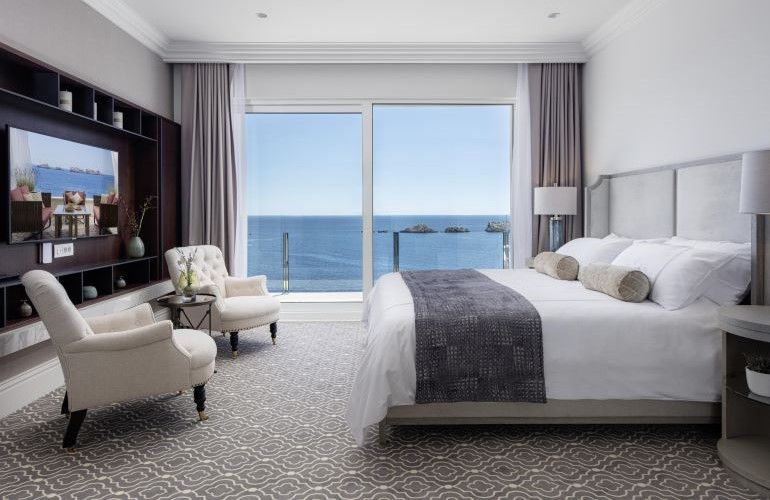 Royal Palm Presidential Suite, bedroom